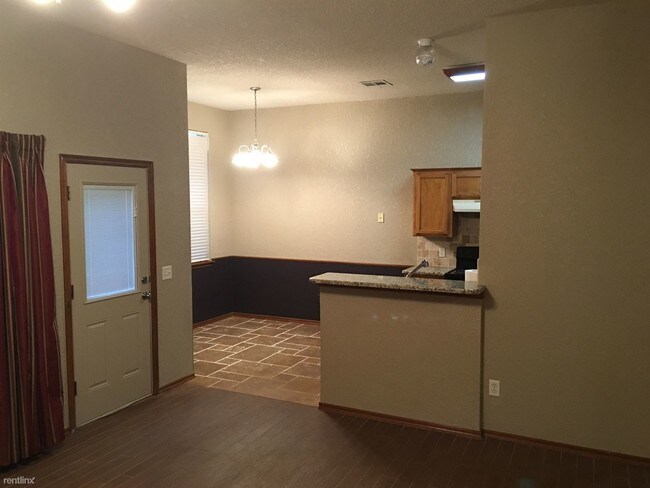 Building Photo - 16401 Everglade Ln