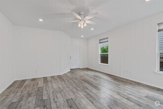 Building Photo - 305 Los Cobos Ln