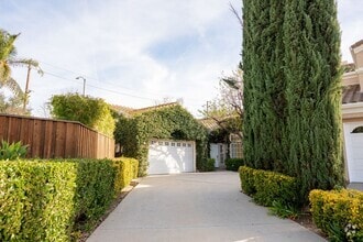 Building Photo - 26604 Marigold Ct