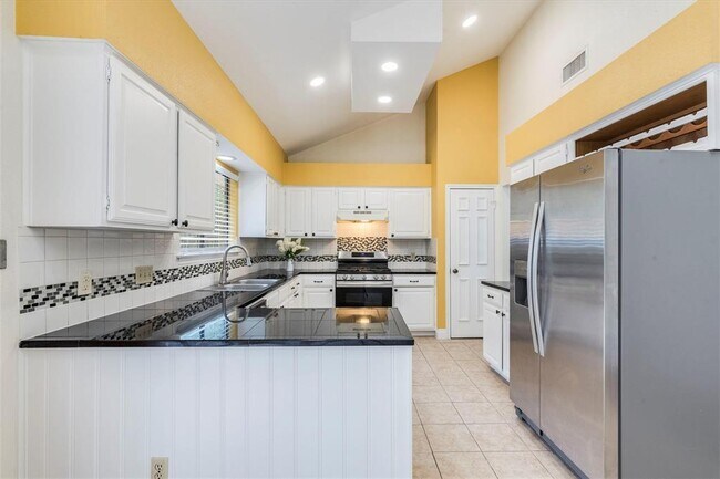 Foto del edificio - 13109 Marble Falls Cove