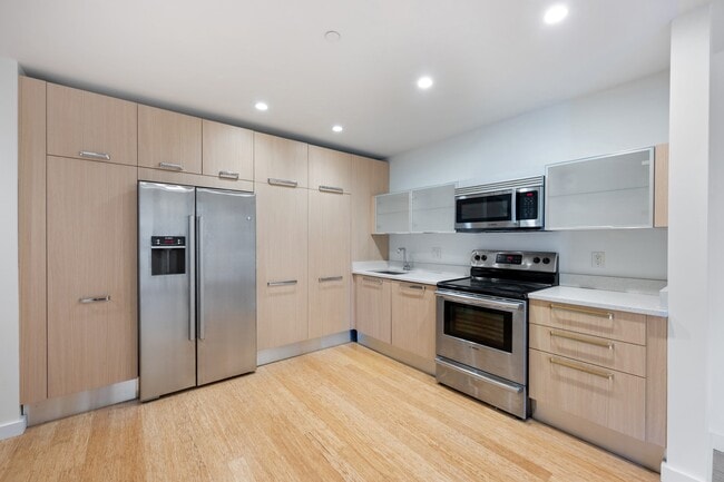 Building Photo - 691 Massachusetts Ave