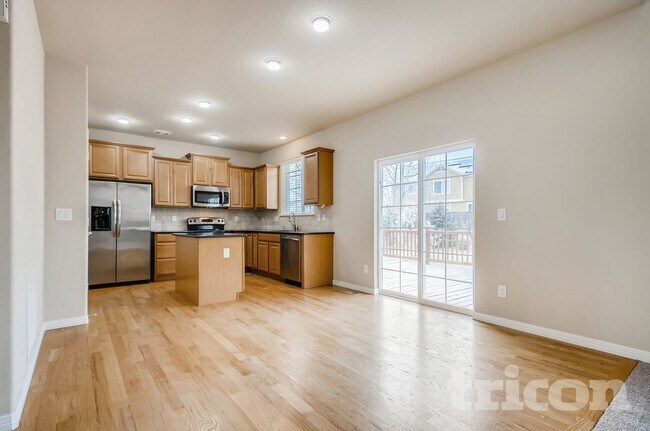 Foto del edificio - 161 N Newbern Way