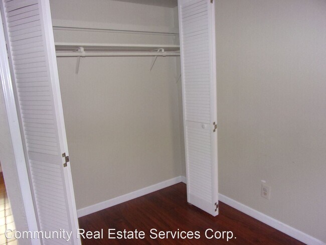 Building Photo - 2821 Sunburst Dr