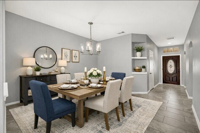 Foto del edificio - 5318 Champions Way Ln