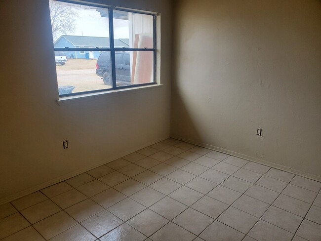 Building Photo - East County Estates Triplex