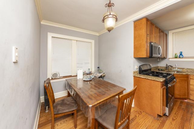 Building Photo - 1 bedroom in Chicago IL 60659