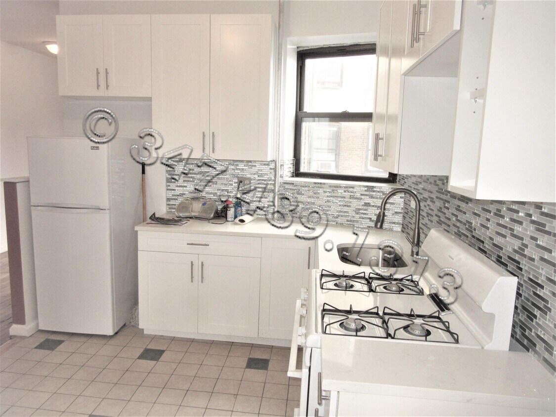 Foto principal - 1298 Dekalb Ave