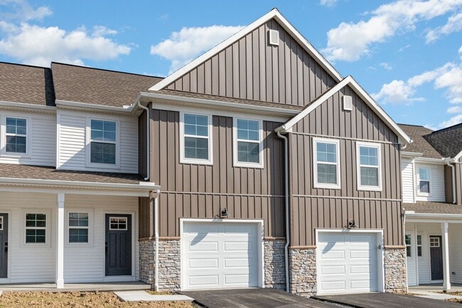 Foto del edificio - 7864 Oak Brook Dr