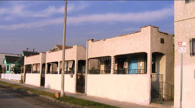 Foto del edificio - 238 S Avenue 21