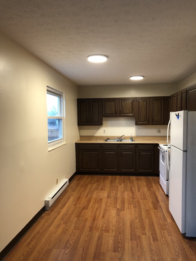 Building Photo - 1531 Benjamin Ct