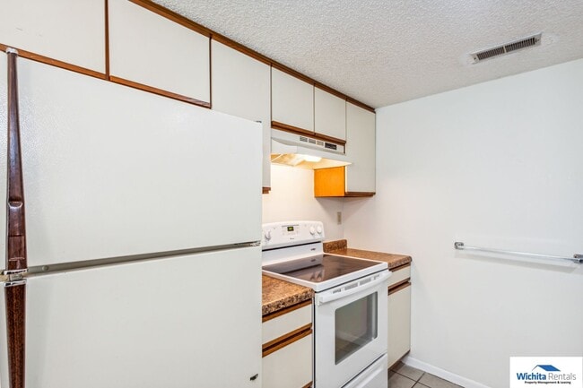 Foto del edificio - 1450 S Webb Rd