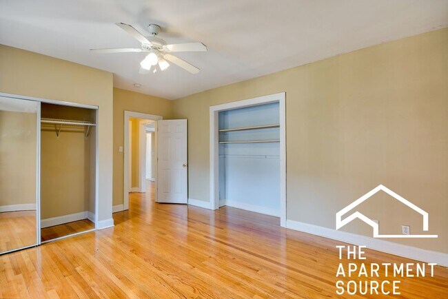 Building Photo - 2135 Ridge Ave