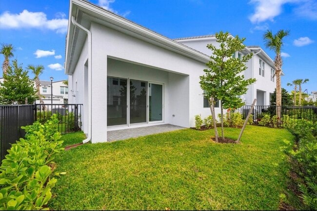 Foto del edificio - 5120 Willow Crk Dr