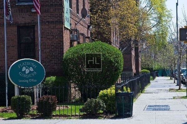 Primary Photo - 1419 New York Ave