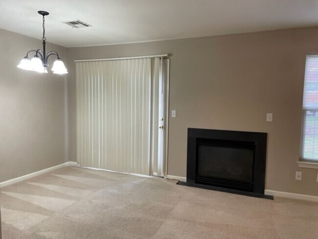 Foto del edificio - 141 Sparrow Rd