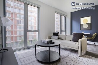 Building Photo - 600 4th St SW