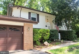 Building Photo - 6416 Albemarle St