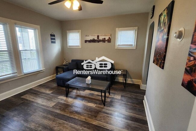 Foto del edificio - 2867 N Fratney St