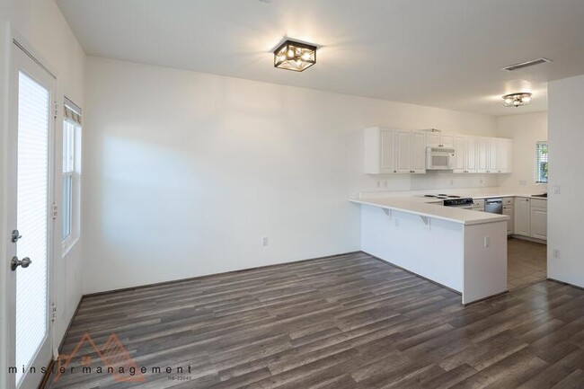 Building Photo - 91-1081-1081 Kaileolea Dr