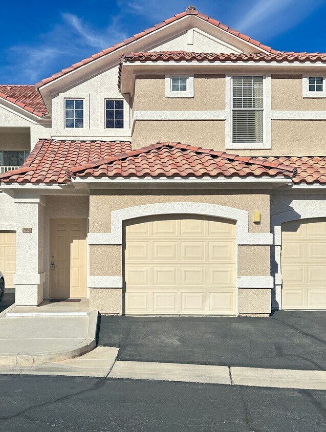 Primary Photo - Morgyn Ridge Condo