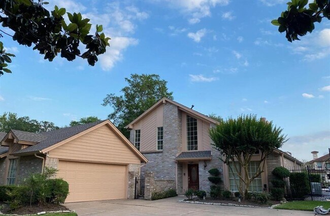 Foto del edificio - 542 Kingfisher Dr