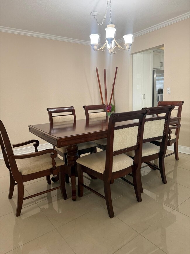 Foto del edificio - 5775 Fernley Dr W