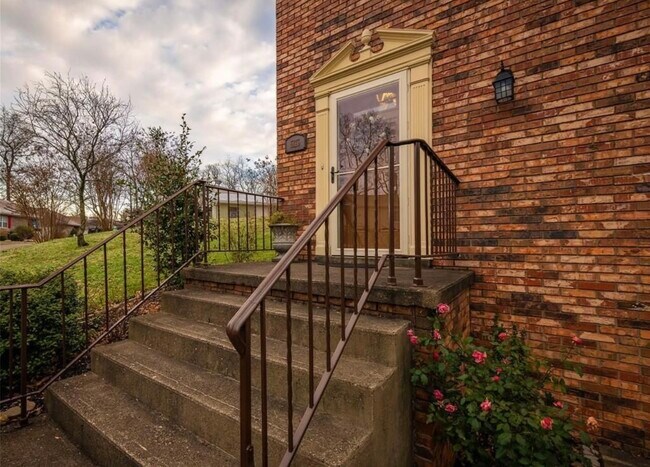 Foto del edificio - 5113 Beechtree Cir