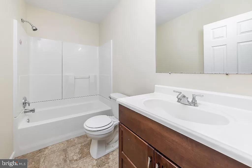 Foto principal - 6 Cornell Rd