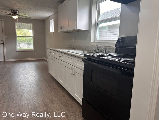 Foto del edificio - 2 br, 1 bath House - 714 Franklin Street C