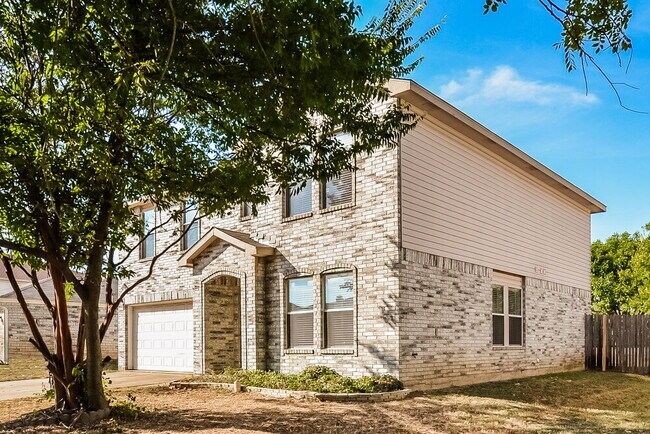 Foto del edificio - 728 Lovern St