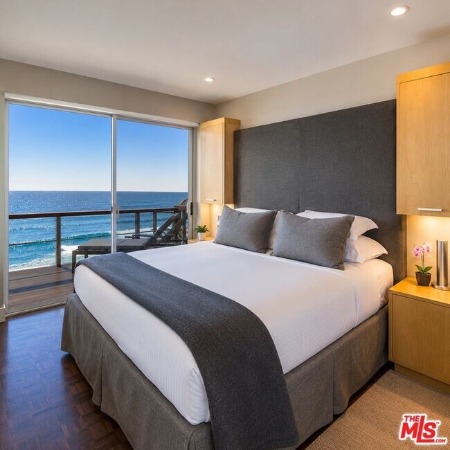 Foto del edificio - 42600 Pacific Coast Hwy