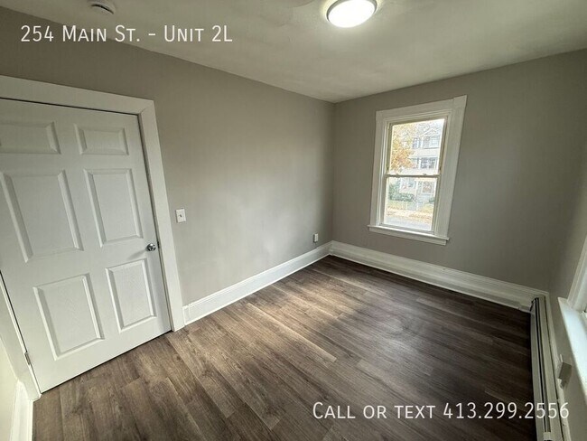 Photo - 254 Main St Apartment