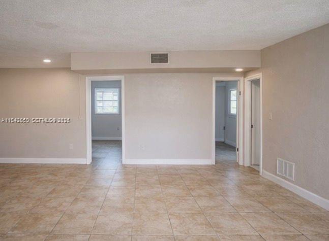 Foto del edificio - 12275 NE 19th Ave