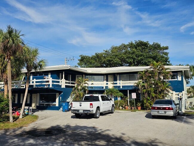 Foto del edificio - 2115 NE 37th St