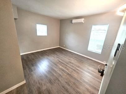 Building Photo - 306 Turner St