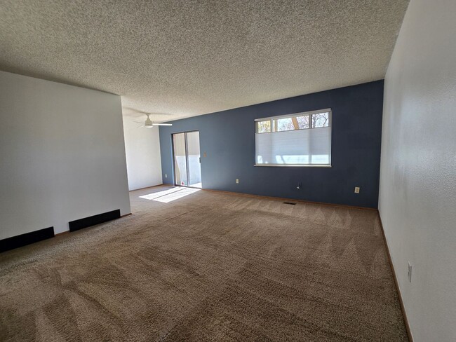 Building Photo - First Floor One Bedroom Condo in Lafayette, CO!