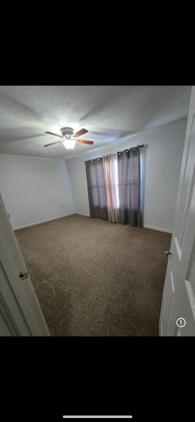 Building Photo - 10471 Canyon Vlg