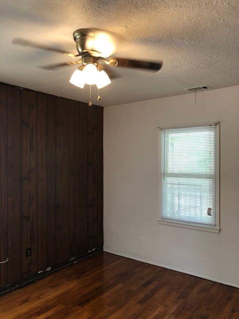 Building Photo - 115 Hibiscus Ave