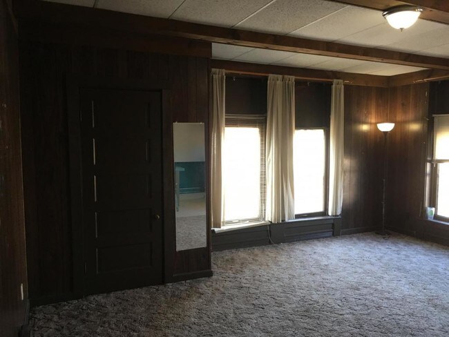 Building Photo - 830 H N Main St Apt 1
