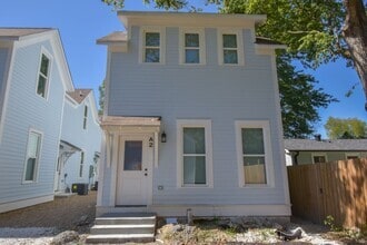 Building Photo - 734 S Locust Ave