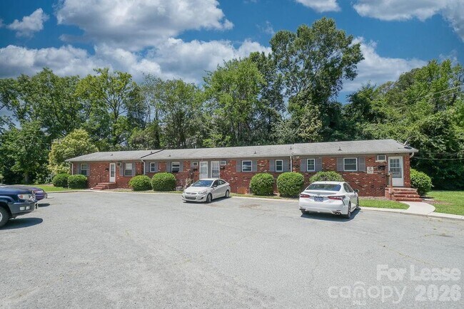 Foto del edificio - 3404 Craig Ave