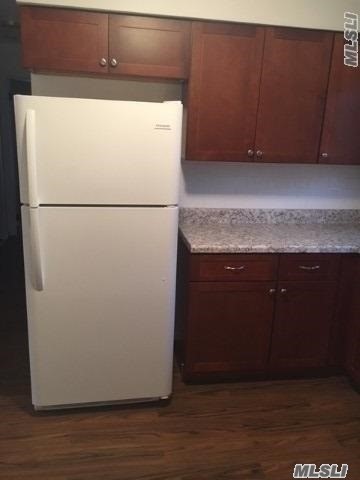 Building Photo - 136 Calvert Ave