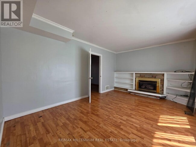 Building Photo - 12 Todd Brook Dr