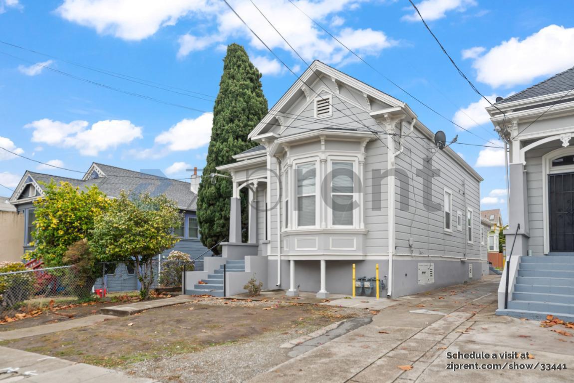 Primary Photo - 1912 Adeline St