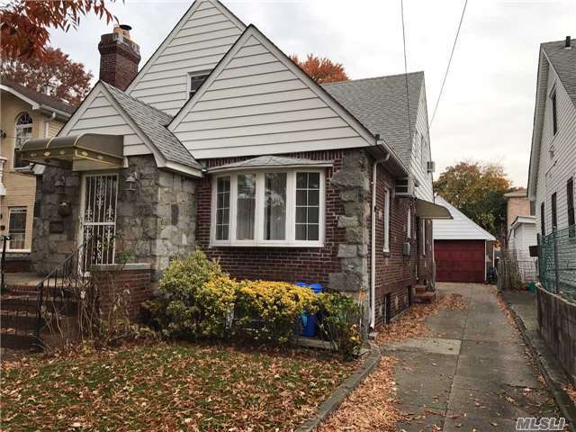 Primary Photo - 81-37 166th St