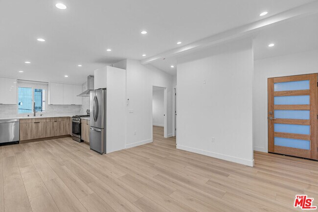 Foto del edificio - 5413 1/2 Troost Ave