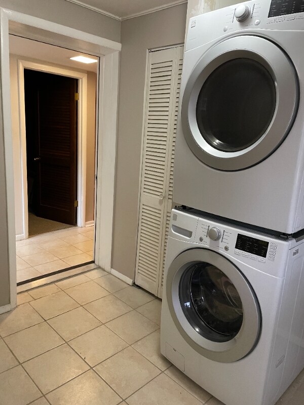 Foto del edificio - 13609 Creekside Dr