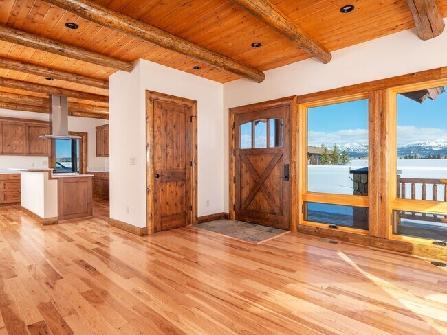 Foto del edificio - Spacious & Elegant 3-Bedroom Home – Flexib...