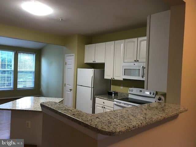 Building Photo - 10701 Enfield Dr