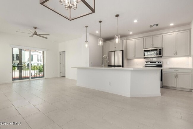 Foto del edificio - 2511 W Queen Creek Rd